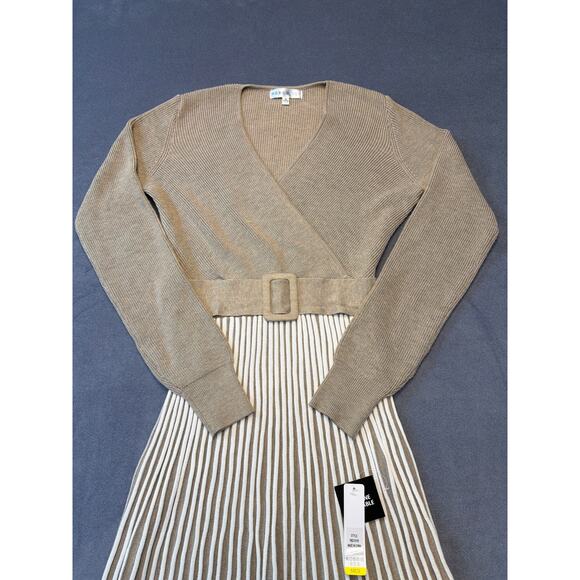 NWT Robbie Bee Rib Pleated Sweater Dress Tan/White Women’s Med - Picture 2 of 13